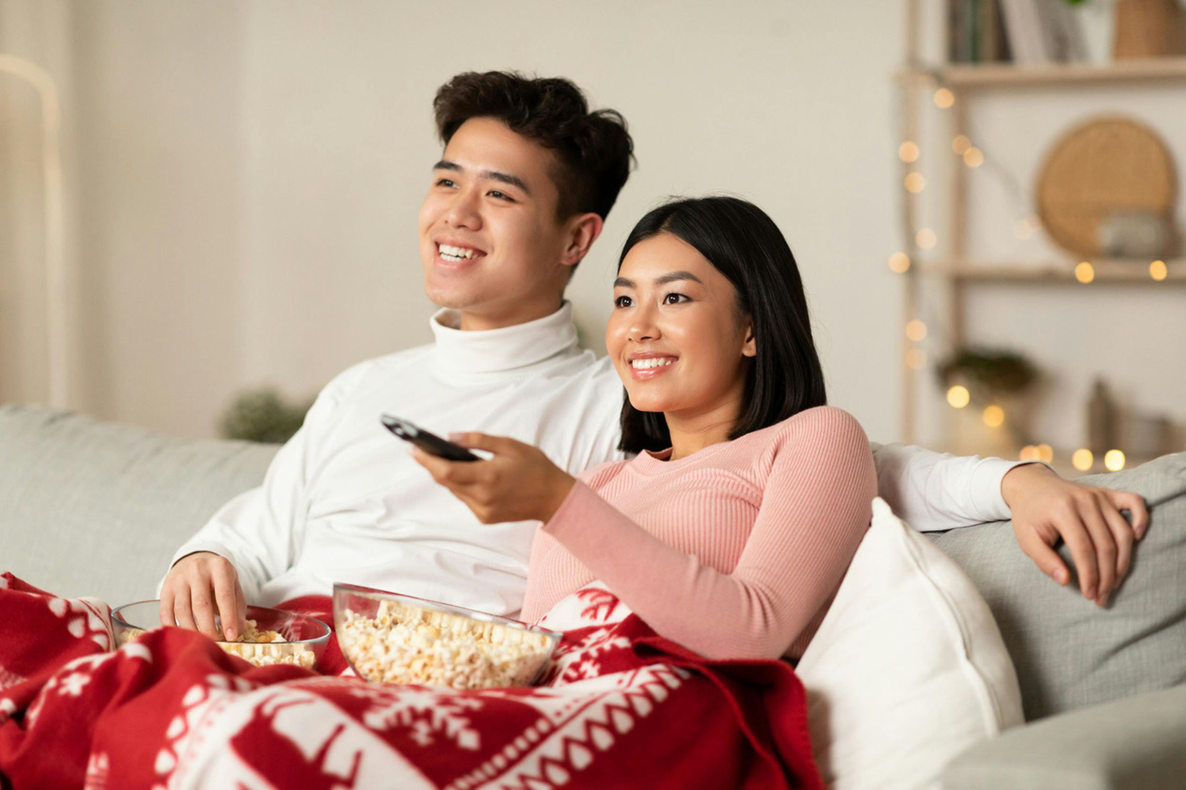 How a Leading Cable Network Drove Tune-In For Their Holiday Movies With Simulmedia's TV+